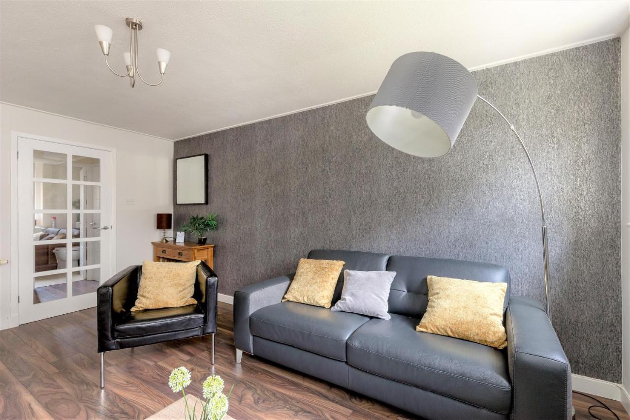 Stunning 1 Bed At Holyrood Palace & Arthurs Seat Edimburgo Esterno foto