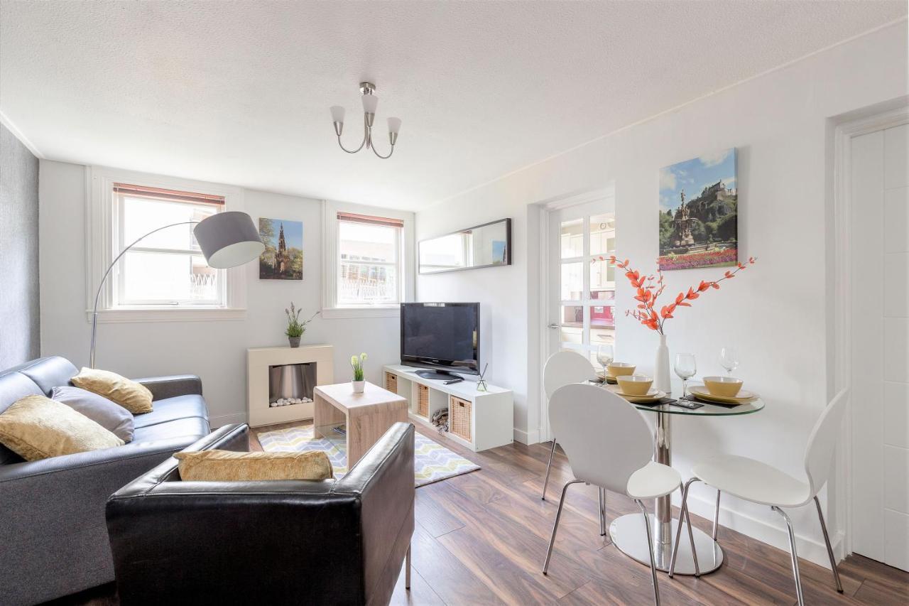 Stunning 1 Bed At Holyrood Palace & Arthurs Seat Edimburgo Esterno foto